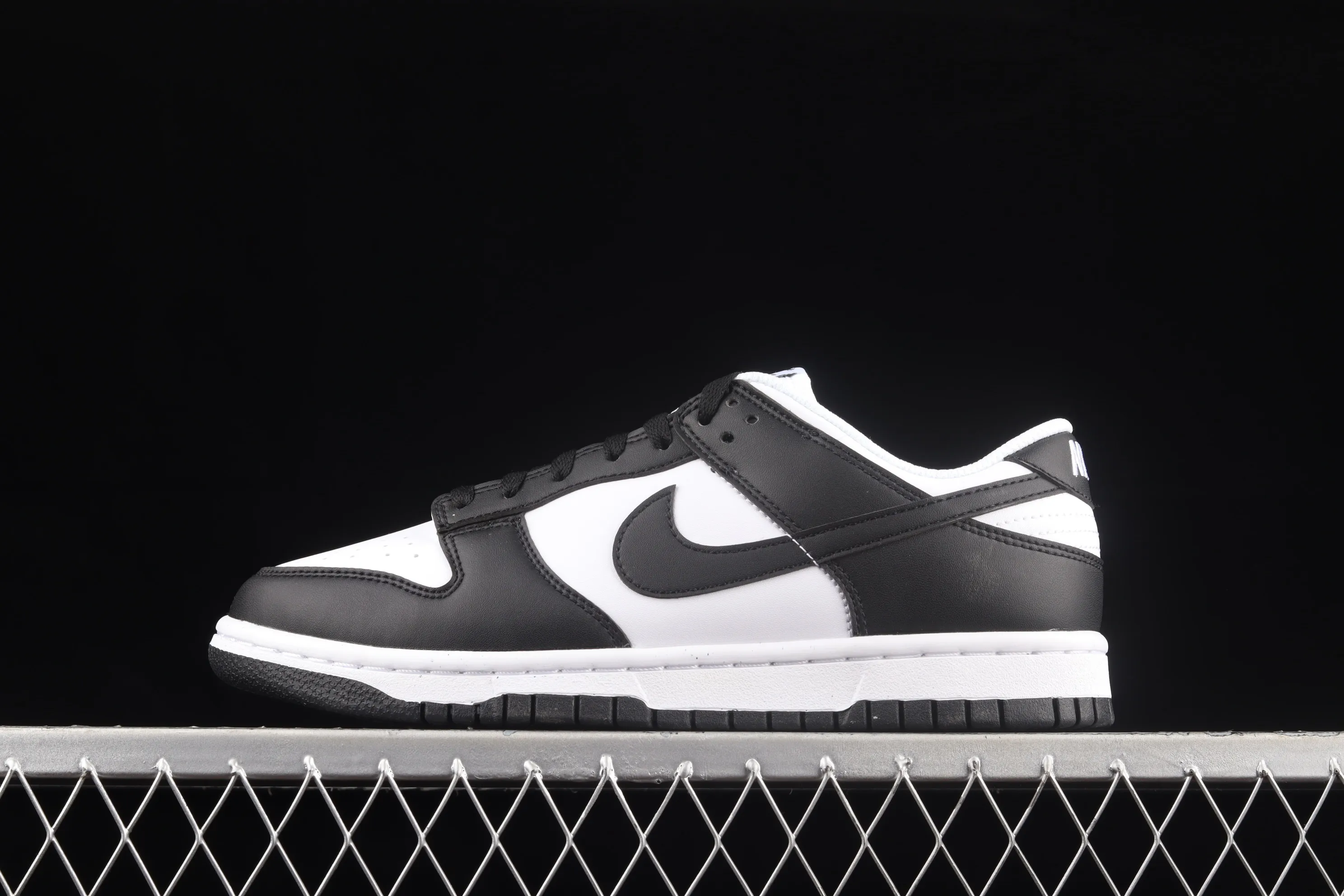 All categories Nk SB Dunk series Nk SB Dunk Low low-top sneakers Nk Dunk Low Next Nature "White/Black" new environmentally friendly series black and white Panda 2.0 casual skate shoes DD1873-102